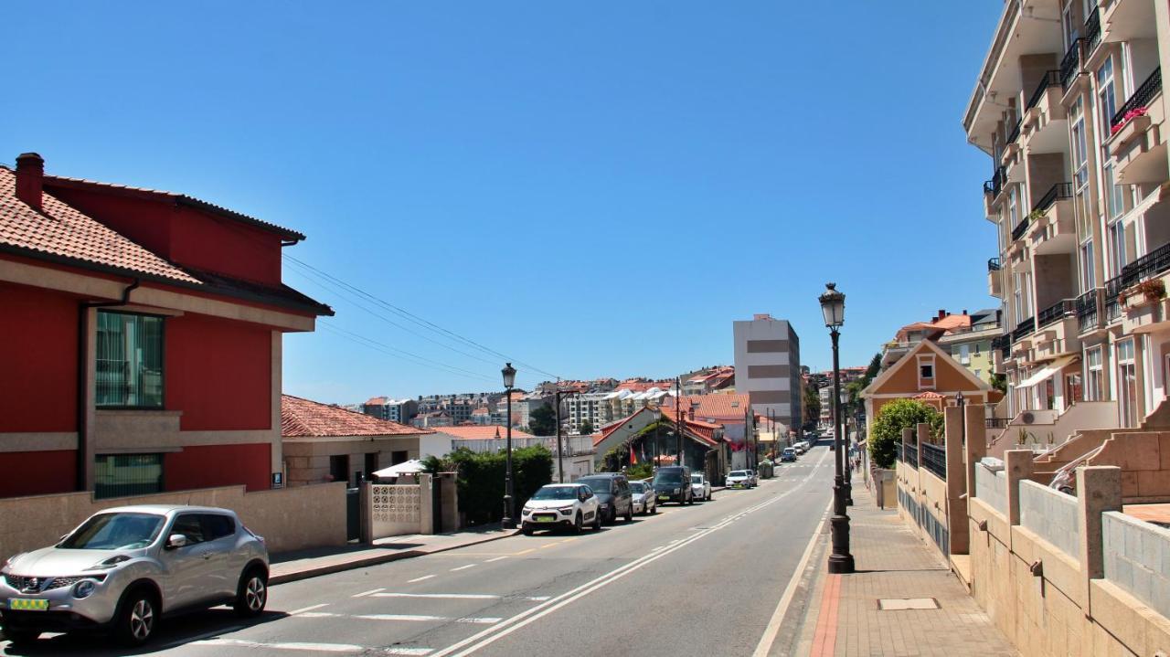 Desconectaengalicia Mantela, Vistas Puerto Deportivo, 20M Playa Sanxenxo Exterior foto
